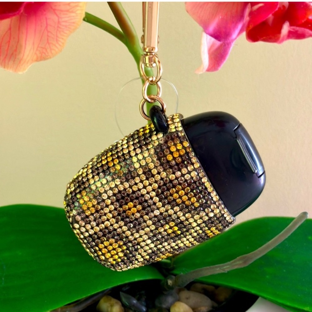 Beautiful Cheetah Gemstone Sparkling PocketBac Holder FIRM PRICE NWT